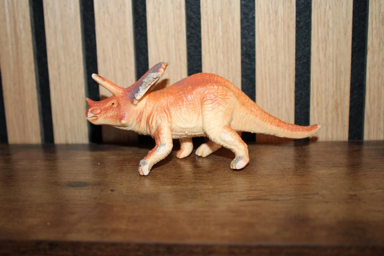 Dinosaure Tricératops